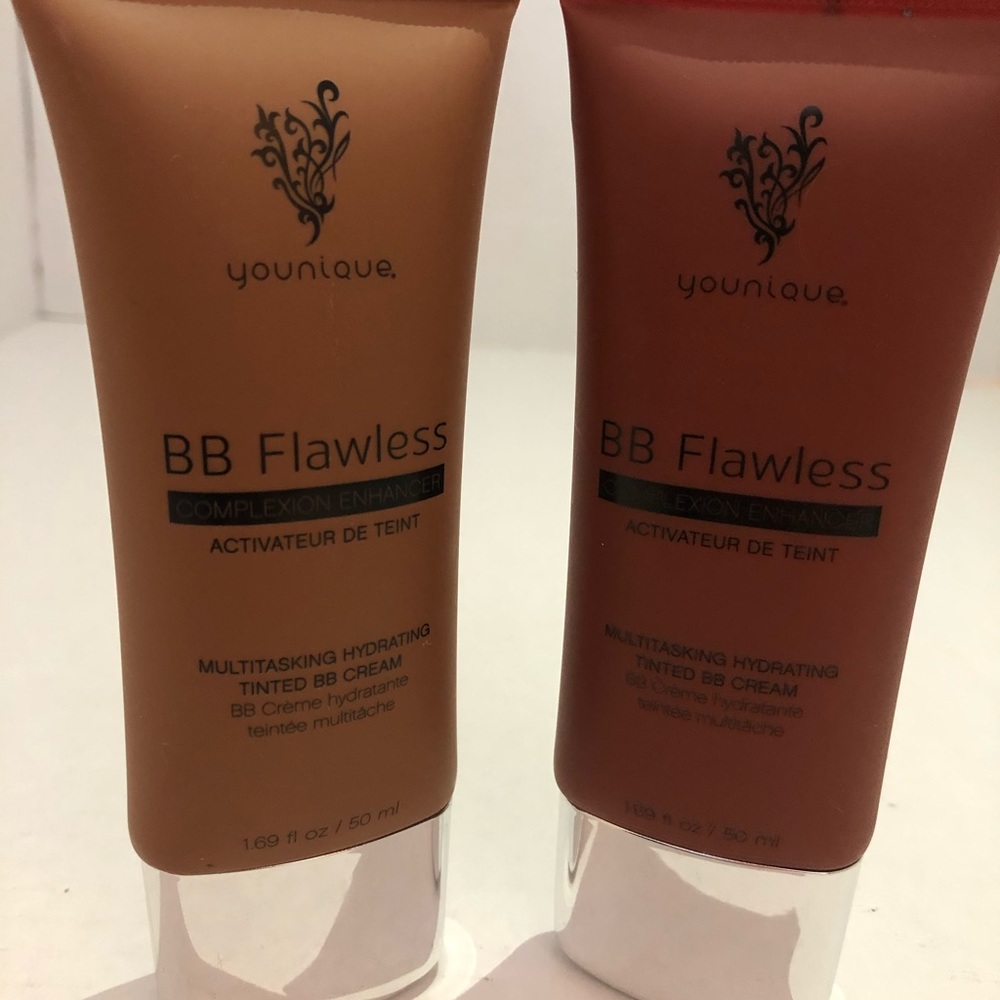 Younique’s BB Flawless Contour Set